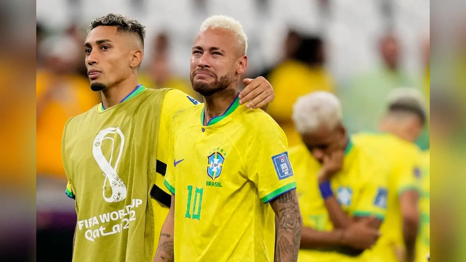 FIFA World Cup 2022: क्रोएशिया से ब्राजील की हार के बाद रो पड़े नेमार, पेले ने भेजा भावुक संदेश