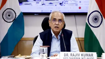NITI Aayog के वाइस चेयरमैन पद से राजीव कुमार का इस्तीफा, अब सुमन बेरी के हाथों में होगी कमान