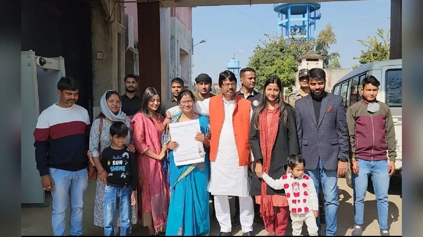बड़कागांव गोलीकांड में सजायाफ्ता पूर्व MLA निर्मला देवी को मिली बेल, होटवार जेल से निकलकर क्या बोलीं