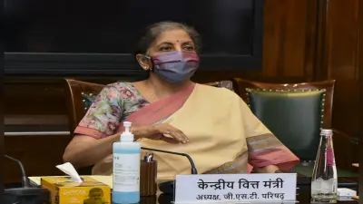 Nirmala Sitharaman: कांग्रेस कार्यकर्ताओं ने की वित्त मंत्री निर्मला सीतारमण के काफिले को रोकने की कोशिश