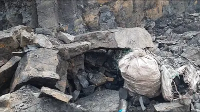 हजारीबाग में अवैध खनन के दौरान धंसी चाल, मजदूर की मौत