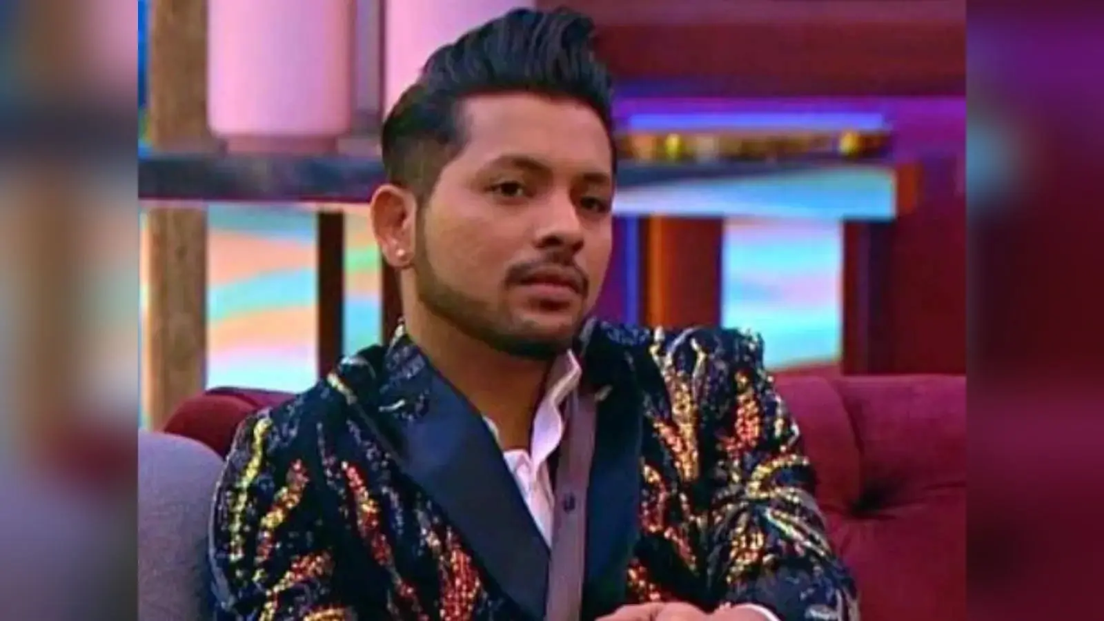 Bigg Boss 15 Finale: घर से मनी बैग लेकर बाहर हुए Nishant Bhat! अब इन 4 कंटेस्टेंट में से कौन होगा विनर?