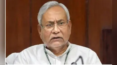 सीएम नीतीश का निर्देश, अन्य बीमारियों से ग्रसित मरीजों के इलाज के लिये निजी क्लिनिक और नर्सिंग होम खोले जायें
