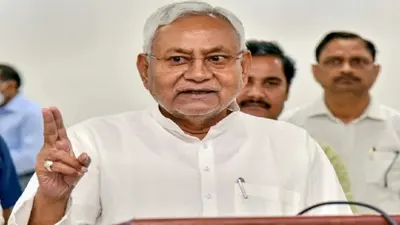 बिहार के नियोजित शिक्षकों को सरकार की चेतावनी, नयी नियमावली का विरोध करने पर होगी कार्रवाई
