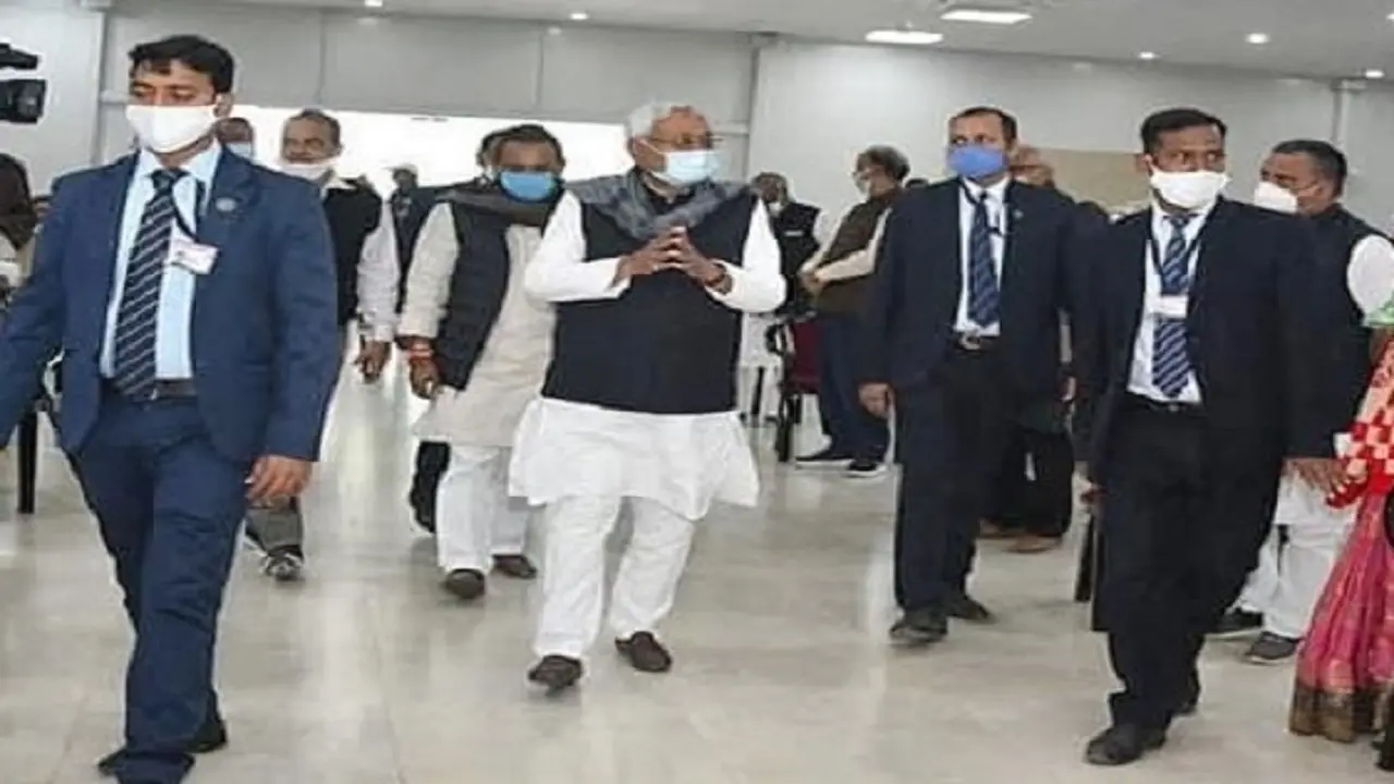 सीएम नीतीश कुमार का सुरक्षा घेरा किया गया मजबूत, SSG के 50 नये जवान संभालेंगे मुख्यमंत्री की सिक्योरिटी