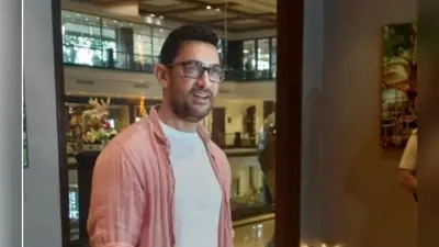 आमिर खान ने कुछ इस अंदाज में सेलिब्रेट किया अपना बर्थडे, केक के साथ पोज देते नजर आए मिस्टर परफेक्शनिस्ट