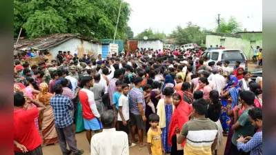 बोकारो : पांच दिनों से लापता नाबालिग का शव मिलने के बाद बवाल, गुस्साए लोगों ने व्यक्ति को पीट-पीटकर किया अधमरा