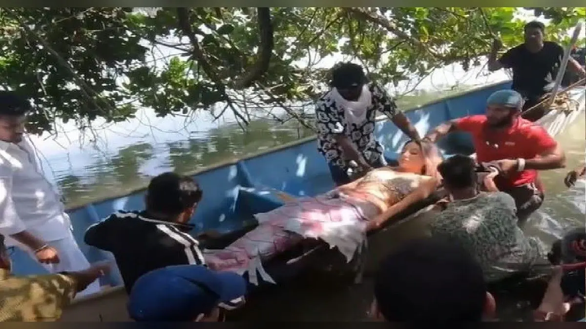 Dance Meri Rani के शूट पर नोरा फतेही के साथ क्या हुआ? स्ट्रेचर पर एक्ट्रेस को देख फैंस हुए परेशान, VIDEO