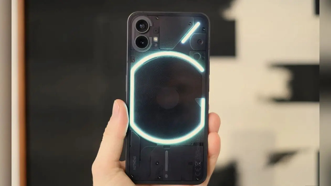 Nothing Phone 1 का सस्ता एडिशन जल्द होगा लॉन्च, इतनी होगी कीमत