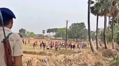 बिहार: आम खाने के विवाद में दो गांव के ग्रामीणों में झड़प, जमकर हुई फायरिंग व रोड़ेबाजी