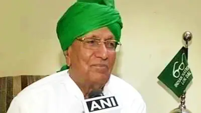 Om Prakash Chautala: 87 साल की उम्र में ओम प्रकाश चौटाला ने पास किया 12वीं? उतार चढ़ाव से भर था राजनीतिक सफर