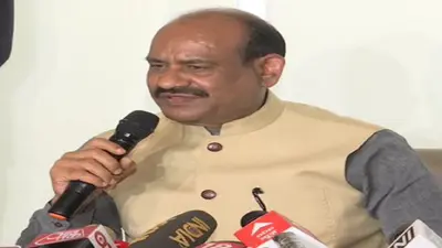 लोकतंत्र के लिए संवाद जरूरी