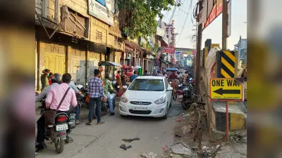 Jharkhand News : वन-वे व नो पार्किंग जोन सिस्टम फेल, कागजों में सिमटा आदेश,कैसे दुरुस्त होगी ट्रैफिक व्यवस्था