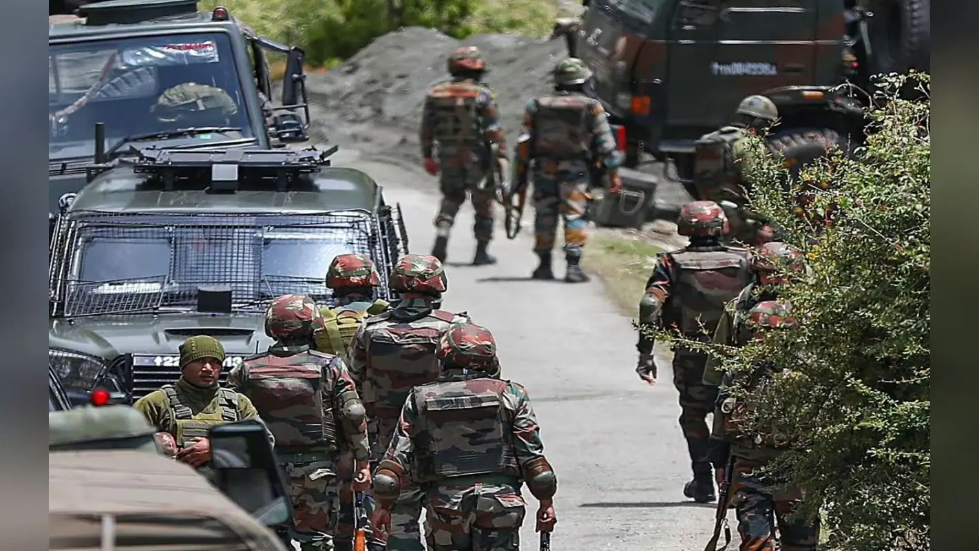 Operation Trinetra के तहत राजौरी-पुंछ में नार्को टेरेरिज्म मॉड्यूल का पर्दाफाश, 8 गिरफ्तार, हो रहे बड़े खुलासे