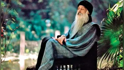 OSHO: Rolls Royce के काफिले में चलने वाले आचार्य रजनीश, ‘सेक्स’ को कहा- समाधि का मार्ग