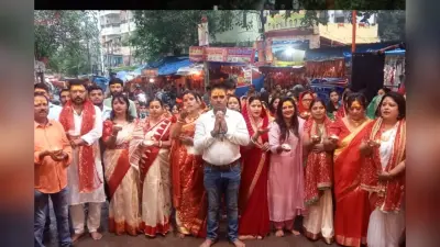 सावन की पांचवीं सोमवारी पर रांची के पहाड़ी बाबा की 101 दीयों व धुनों से भव्य महाआरती, भक्ति में झूमे श्रद्धालु