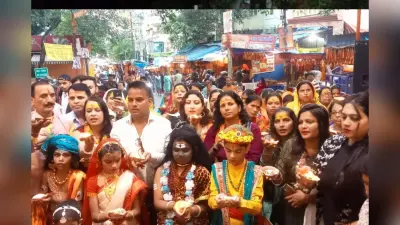 PHOTOS: सावन की छठी सोमवारी को बाल मंडली ने की रांची के पहाड़ी बाबा की भव्य महाआरती, झूमे श्रद्धालु