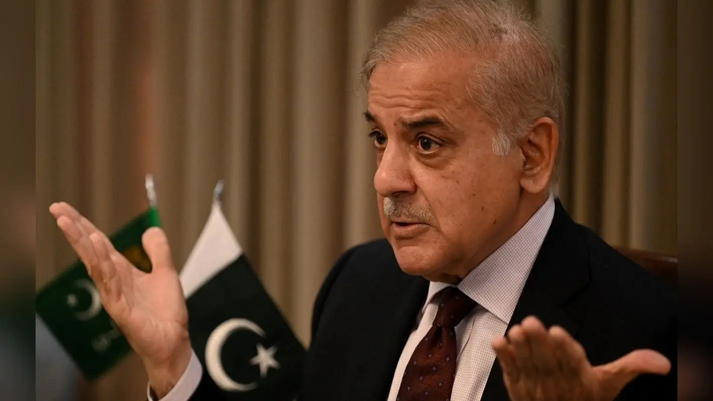 Pakistan: पेट की आग से जल रहा पाकिस्तान, आर्थिक मंदी और राजनीतिक अस्थिरता के बीच सड़क पर आवाम!