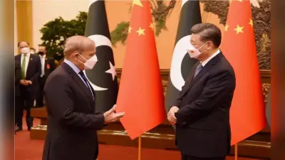 Uyghur Muslims: चीन के उइगर मुस्लिमों की आजादी की बात कर बुरे फंसा पाकिस्तान, अब कहा, हैक हो गया अकाउंट