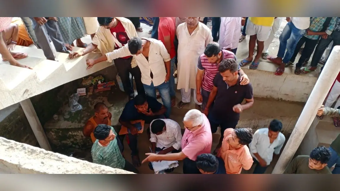 सड़क हादसे में दो युवकों ने तोड़ा दम, जांच में जुटी पुलिस