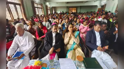 पलामू महागिरजाघर में युवा क्रिसमस मिलन समारोह, मांडर विधायक ने कहा- लक्ष्य पर अडिग रहें युवा,देखें तस्वीर
