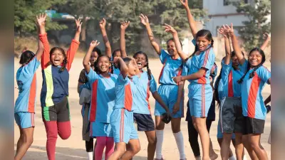 खेलो झारखंड प्रतियोगिता: खूब दौड़े और खेले पलामू के स्कूली बच्चे, दिखाया दमखम, देखें तस्वीर