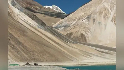 चीन के अवैध निर्माण