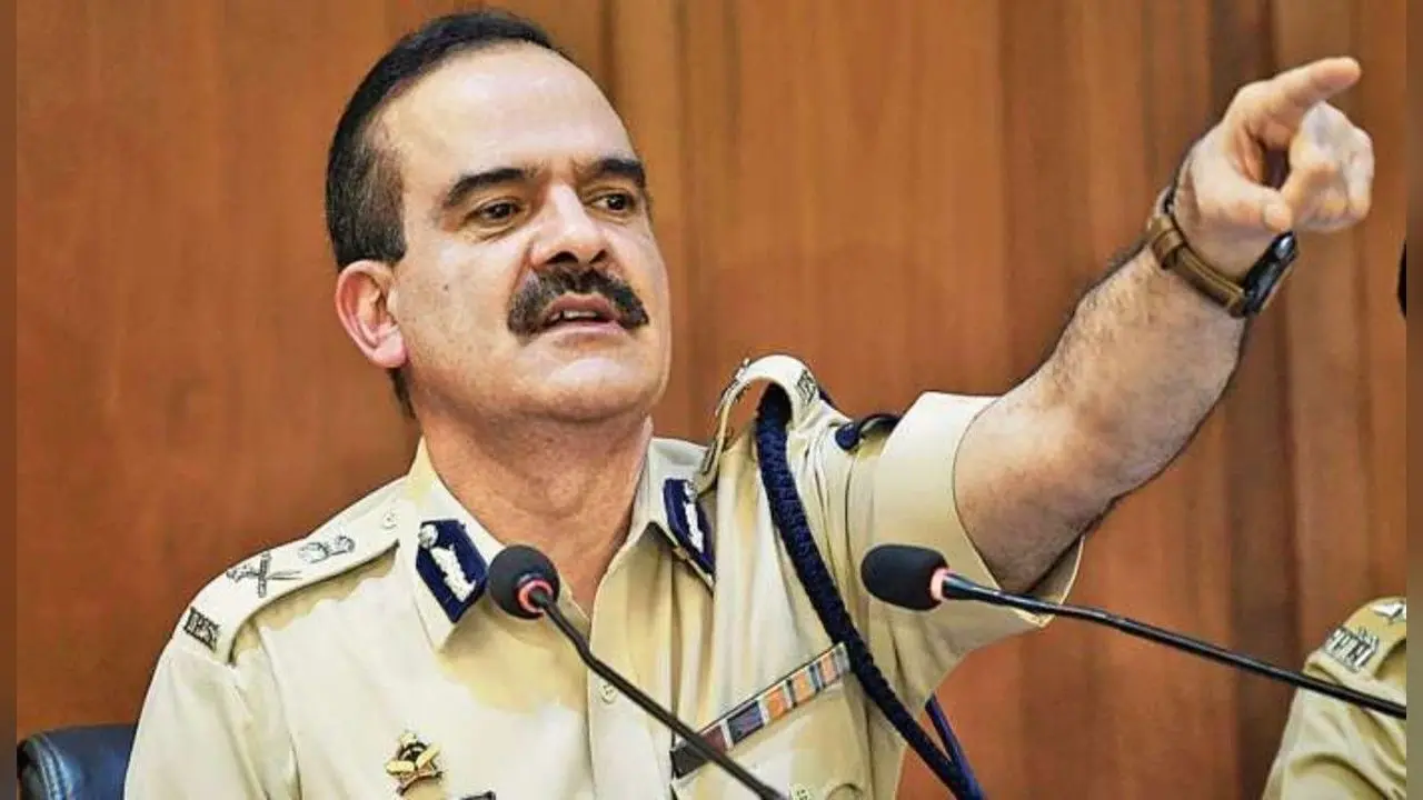 परमबीर सिंह अगर देश छोड़ देते हैं, तो जिम्मेदार केंद्र सरकार होगी, कांग्रेस का आरोप, लुकआउट नोटिस जारी