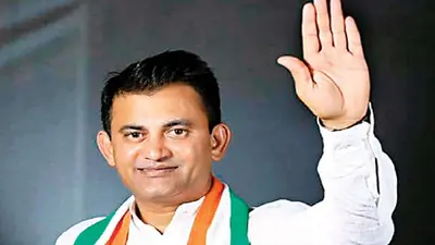 Gujarat Election 2022: गुजरात विधानसभा के पूर्व नेता प्रतिपक्ष परेश धानाणी अमरेली सीट से है विधायक