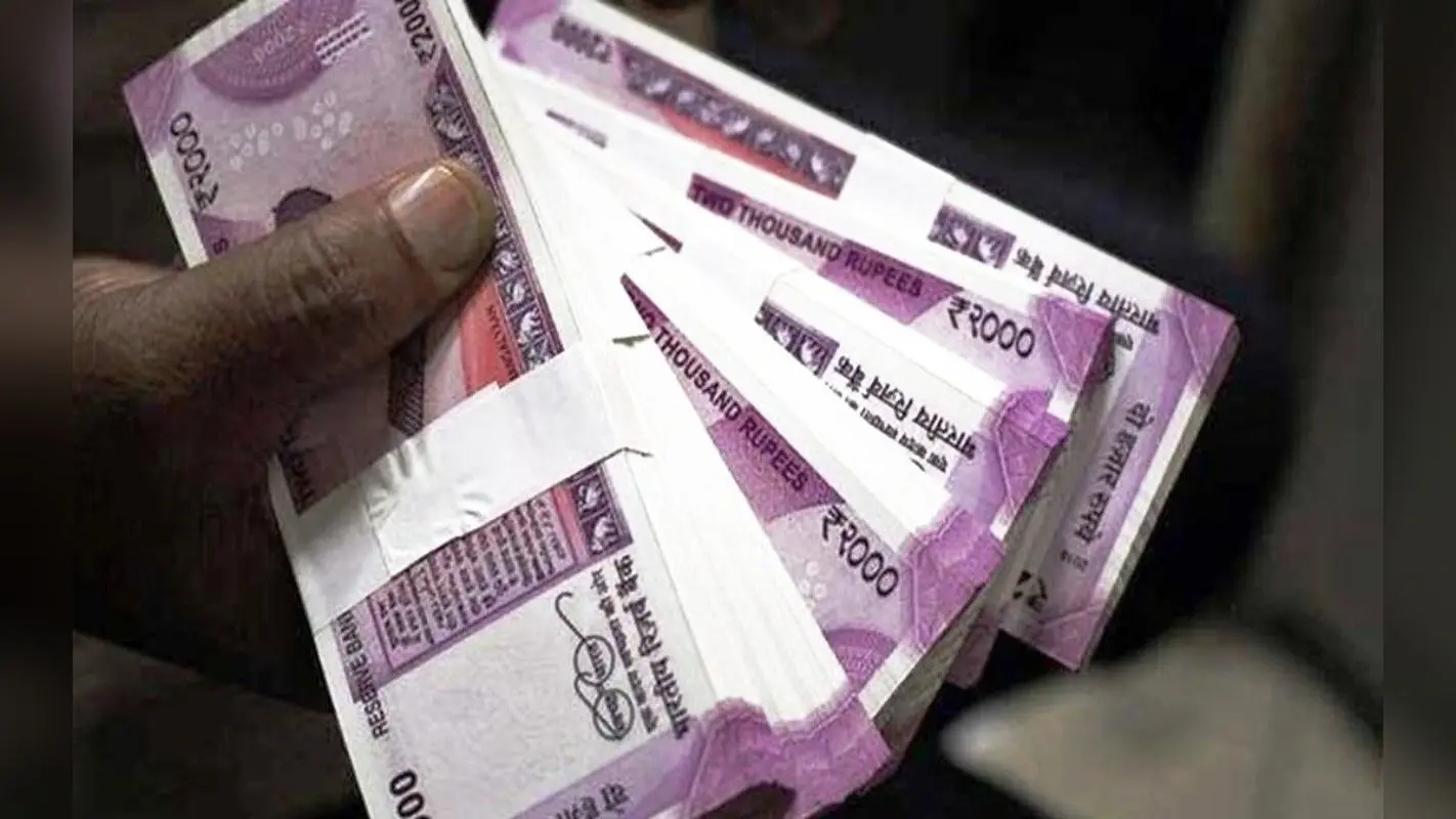 आप भी बन सकते हैं पतंजलि के मालिक ! हिस्सेदारी बेच रही है कंपनी