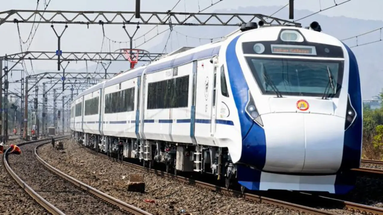 Vande Bharat Express: झारखंड को दूसरी वंदे भारत ट्रेन की सौगात, PM मोदी ने दिखाई हरी झंडी, जानें इसकी खासियत