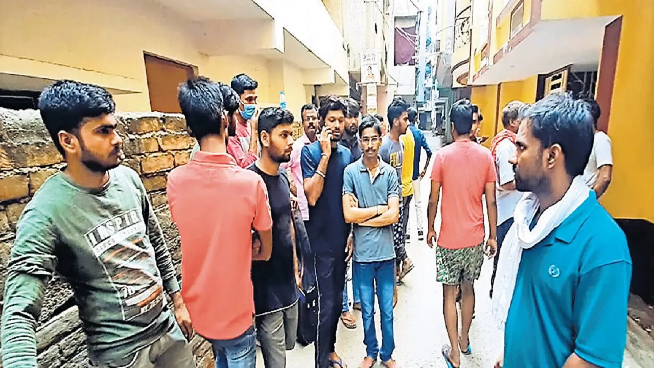 Bihar crime: पटना में बदमाशों ने मजदूर की धारदार हथियार से हत्या की, विधि-व्यवस्था पर उठ रहे सवाल!