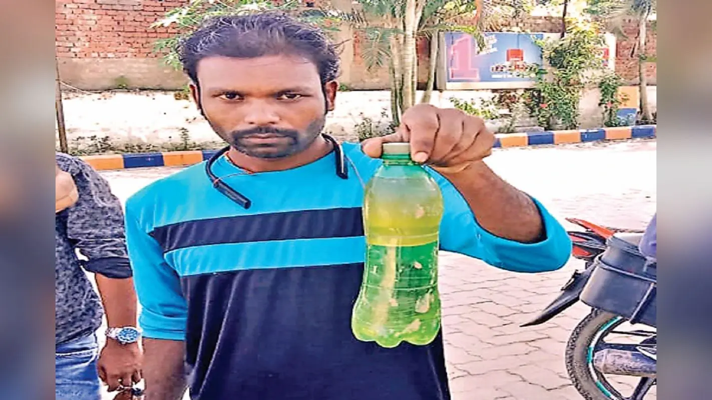 Jharkhand Crime News: दुमका में एक बार फिर युवती को जिंदा जलाने का प्रयास, आरोपी गिरफ्तार