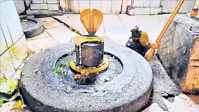 Sawan 2022 : गयासुर ने की थी बाबा फलकेश्वर नाथ मंदिर की स्थापना, सावन में जुटती है श्रद्धालुओं की भीड़