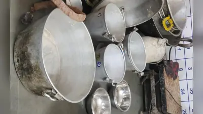 गिरिडीह : कैटरिंग दुकान में हुई चोरी का नगर पुलिस ने किा खुलासा, एक गिरफ्तार