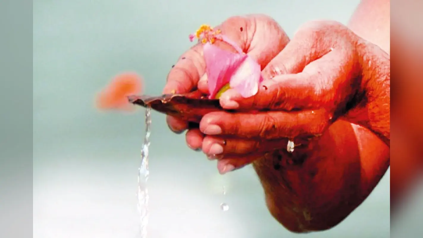 अमोघ कल्याणकारी तिथि है पितृ अमावस्या
