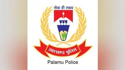 झारखंड में हुए सड़क हादसे में चाचा-भतीजा की मौत, ड्राइवर फरार, दुर्गा पूजा पर जा रहे थे बिहार