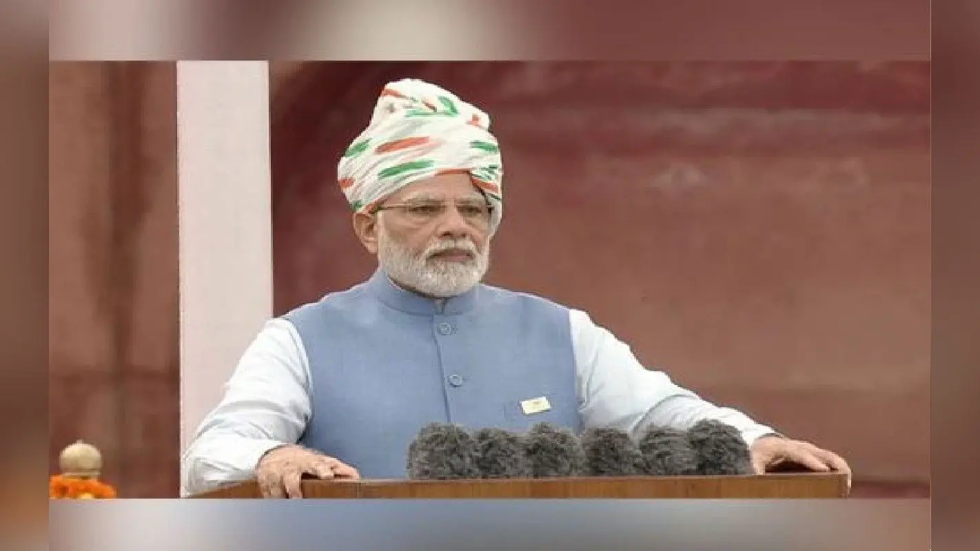 भारत ने 200 करोड़ वैक्सीनेशन का आंकड़ा पार कर बनाया रिकॉर्ड, PM मोदी ने की देशवासियों की सराहना