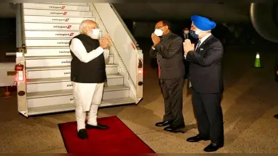 पीएम नरेंद्र मोदी ने राष्ट्र से कहा- त्योहार मनाएं लेकिन सावधानियों के साथ, कोरोना अभी गया नहीं है