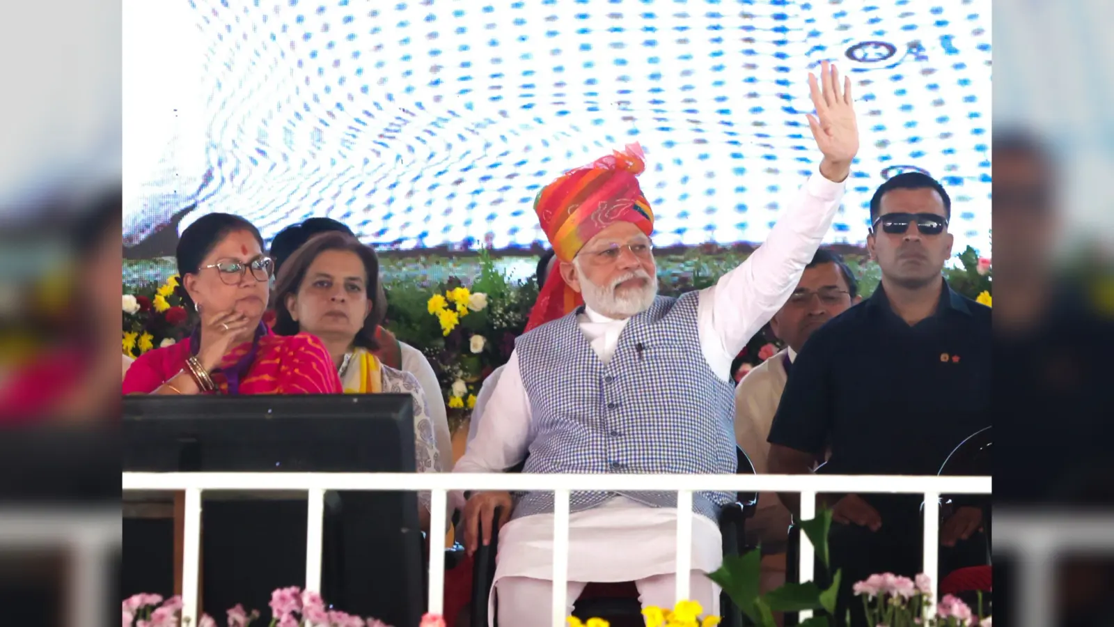 PM Modi in Rajasthan: बीजेपी का विरोध करते-करते भारत का विरोध करने लगी कांग्रेस, जोधपुर में गरजे पीएम मोदी