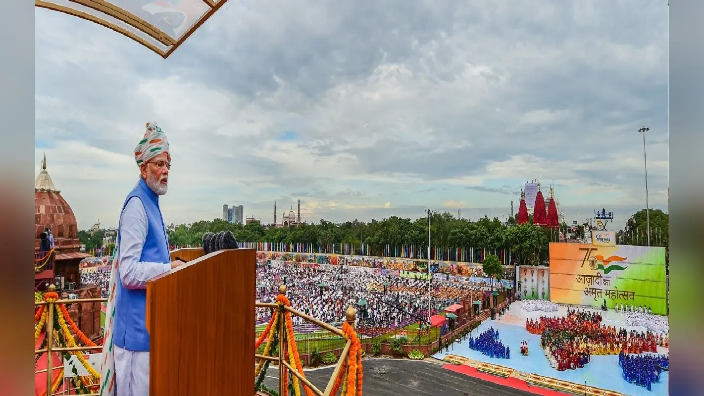 Independence Day 2022: भारत की तरक्की के लिए महिलाओं का सम्मान अहम स्तंभ, नारी शक्ति पर बोले पीएम मोदी