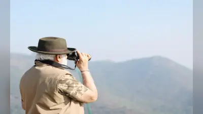 पीएम मोदी ने बांदीपुर टाइगर रिजर्व में उठाया जंगल सफारी का आनंद, देखें खास तस्वीरें