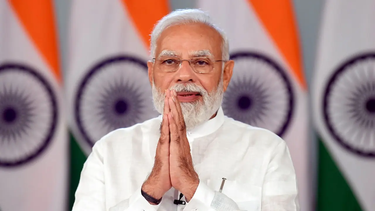 प्रधानमंत्री मोदी ने नॉर्डिक देशों के अपने समकक्षों के साथ द्विपक्षीय बैठकें कीं