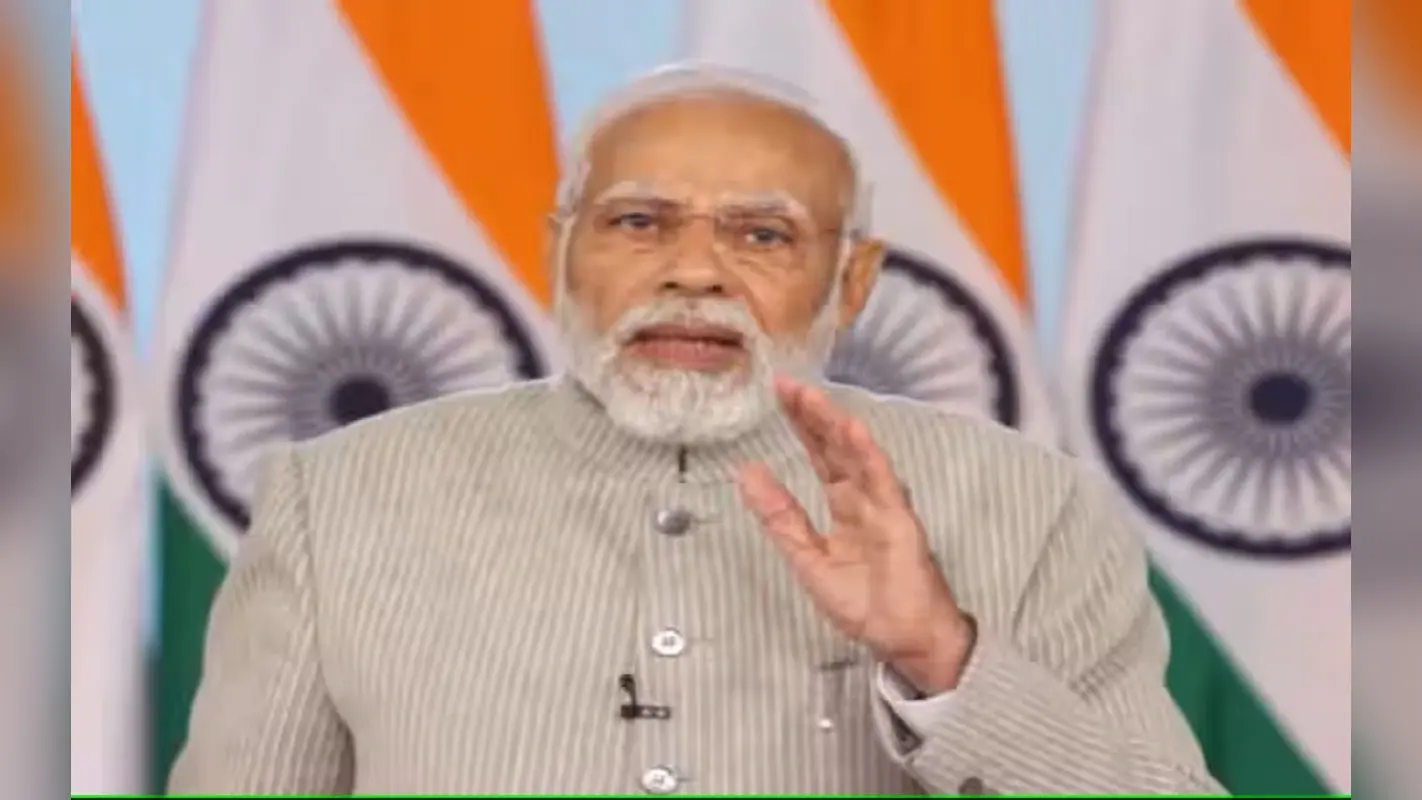 पीएम मोदी ने दिया फिजियोथेरेपी को योग से जोड़ने का सुझाव, जानें आईएपी में क्या कहा