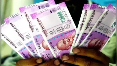 सीनियर सिटीजन के लिए प्रधानमंत्री वय वंदन योजना, निवेश कर पाएं 10,000 तक मासिक पेंशन