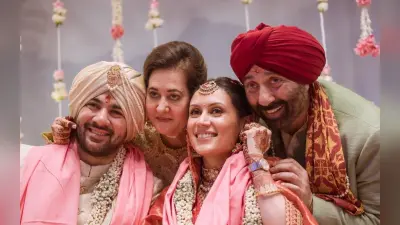 Sunny Deol की बहू द्रिशा और पत्नी पूजा देओल की पहली तसवीर आई सामने, सास-बहू का ये अंदाज आपका दिल जीत लेगा