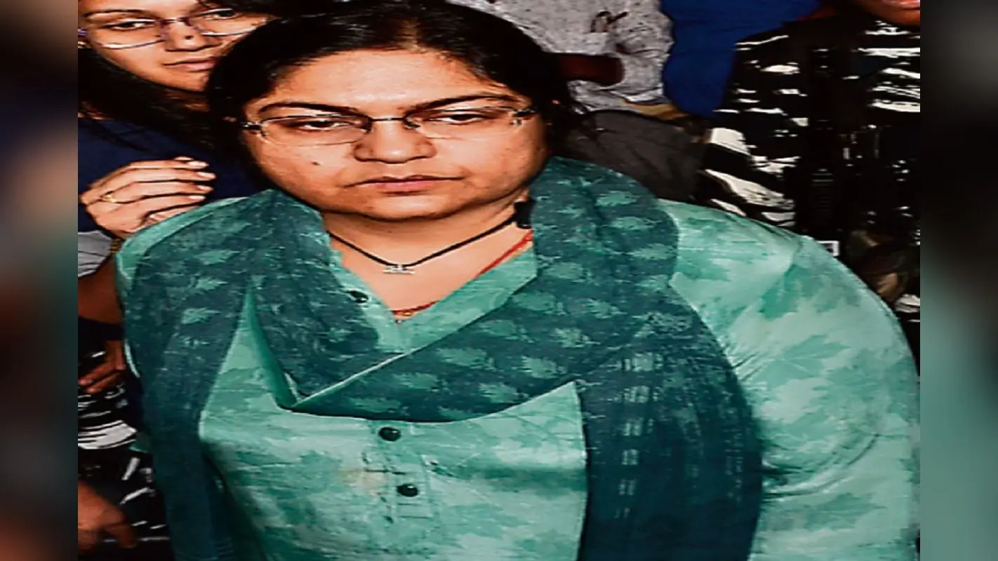 पूजा सिंघल कोर्ट में हुई उपस्थित, इस दिन फिर होना है हाजिर, मनरेगा घोटाले के आरोपी इंजीनियर ने किया सरेंडर