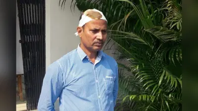 Diwali 2021 : झारखंड में जुआ के अड्डे पर छापामारी करने पहुंची पुलिस पर जानलेवा हमला, थाना प्रभारी समेत कई घायल