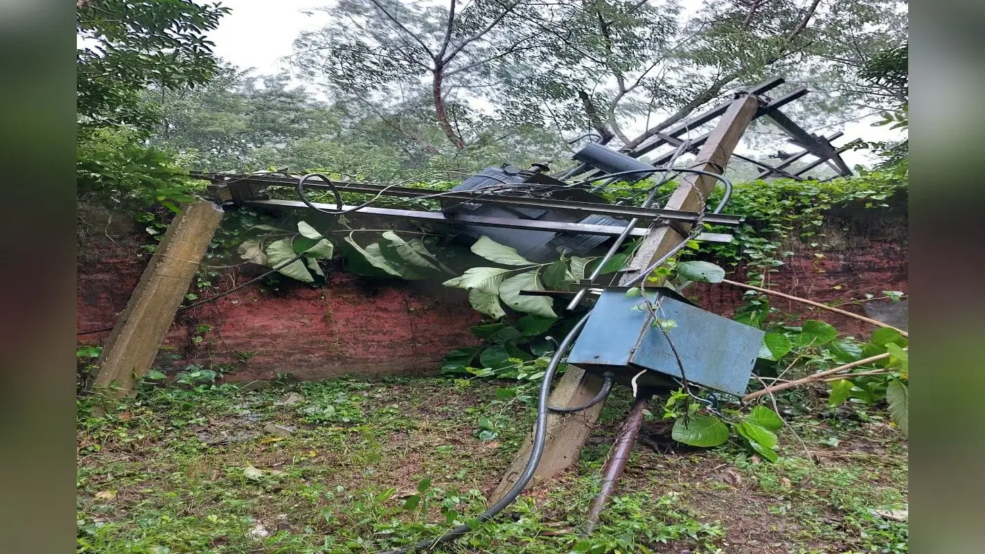 UP: गर्मी बढ़ने के साथ यूपी में गहराया बिजली संकट, सीएम योगी के सख्ती के बाद एक्शन में आए उर्जा मंत्री