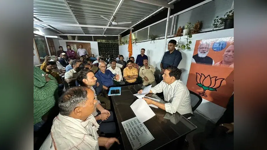 बिजली कर्मचारियों की हड़ताल: ऊर्जा मंत्री से आज फिर होगी बातचीत, संघर्ष समिति मांगों पर अड़ी, उपभोक्ता परेशान